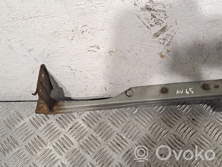 Toyota Avensis T270 Staffa del pannello di supporto del radiatore 