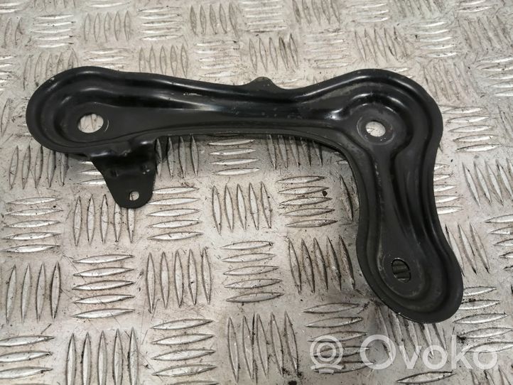 Toyota Verso Support, suspension du moteur 