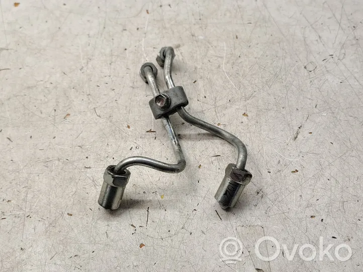 Toyota Corolla Verso AR10 Tuyau d'alimentation d'injecteur de carburant 