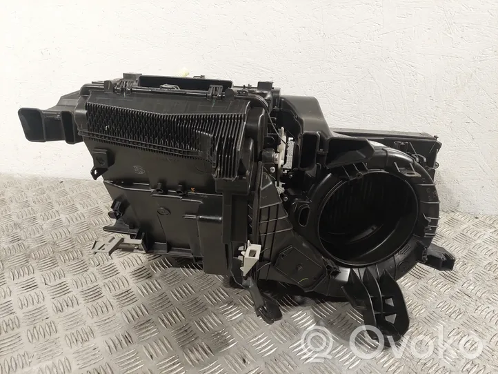 Toyota Verso Scatola climatizzatore riscaldamento abitacolo assemblata 8713002311