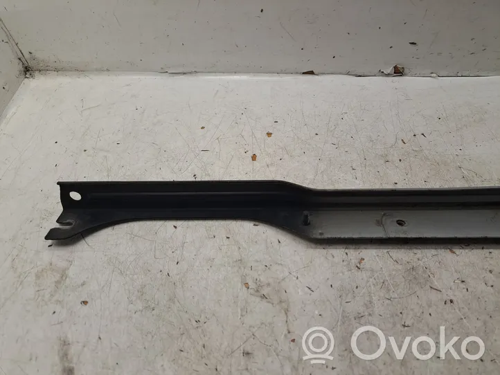 Toyota Avensis T270 Staffa del pannello di supporto del radiatore 