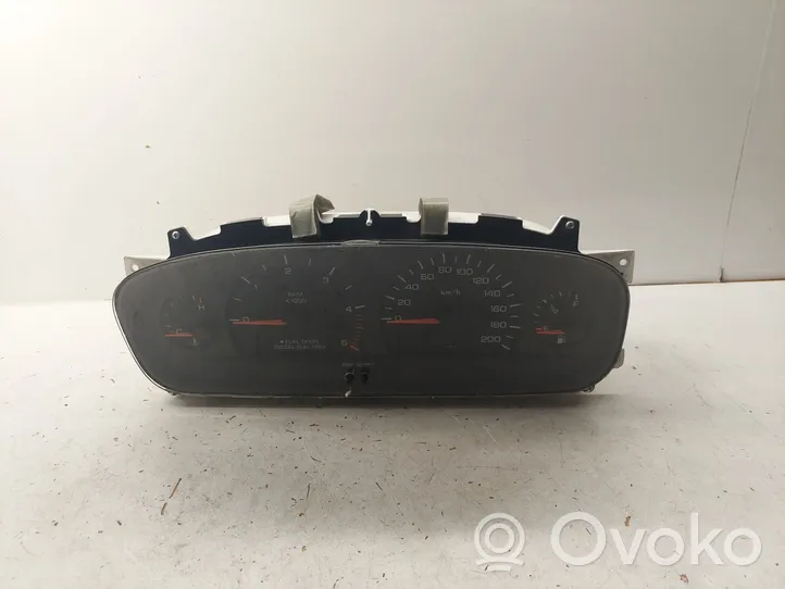 Chrysler Voyager Geschwindigkeitsmesser Cockpit P04685629