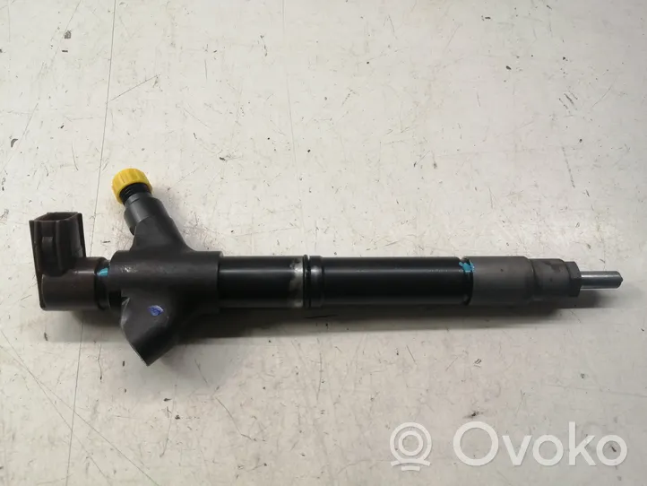 Toyota Verso Injecteur de carburant 2367029136