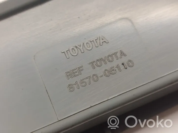 Toyota Avensis T270 Kolmas/lisäjarruvalo 
