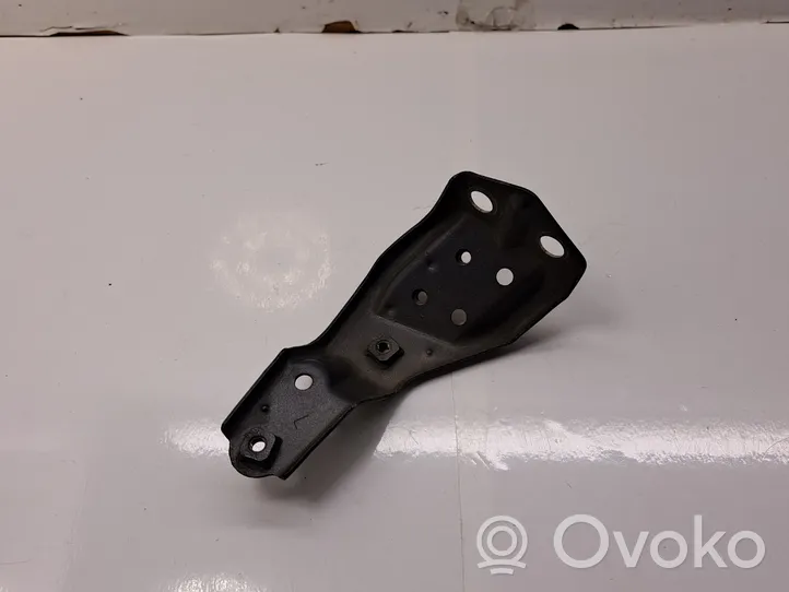 Toyota Avensis T270 Staffa del pannello di supporto del radiatore 