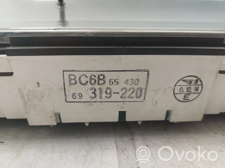 Mazda 323 F Compteur de vitesse tableau de bord BC6B55430