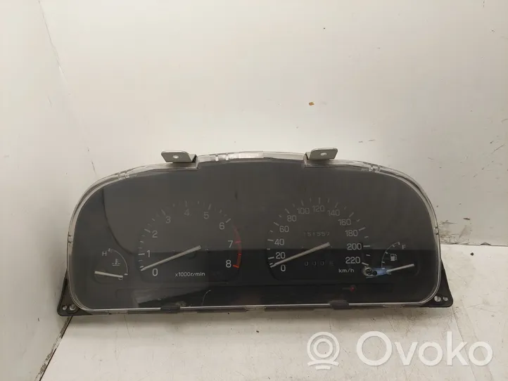 Subaru Impreza I Compteur de vitesse tableau de bord 85013FA570