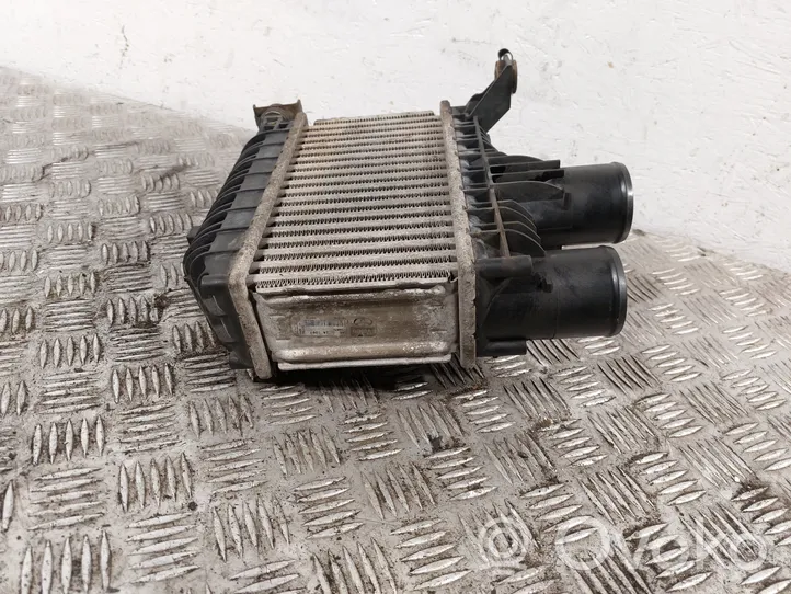 Toyota Avensis T250 Canale guida dell’aria dell’intercooler 