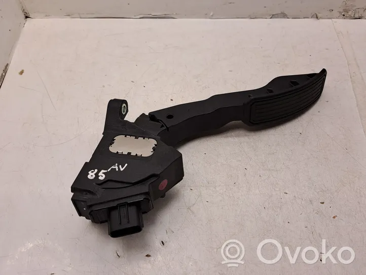 Toyota Avensis T270 Accelerator throttle pedal 