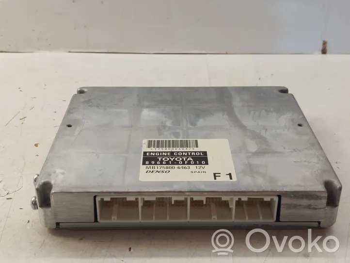 Toyota Corolla Verso AR10 Calculateur moteur ECU MB1758006463