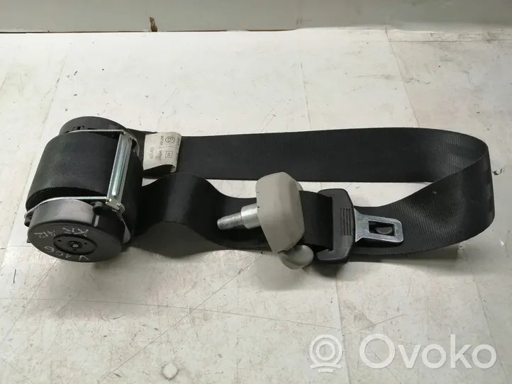 Toyota Verso Rear seatbelt 