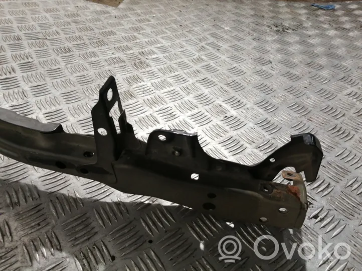 Toyota Avensis T270 Pannello di supporto del radiatore 5320105907