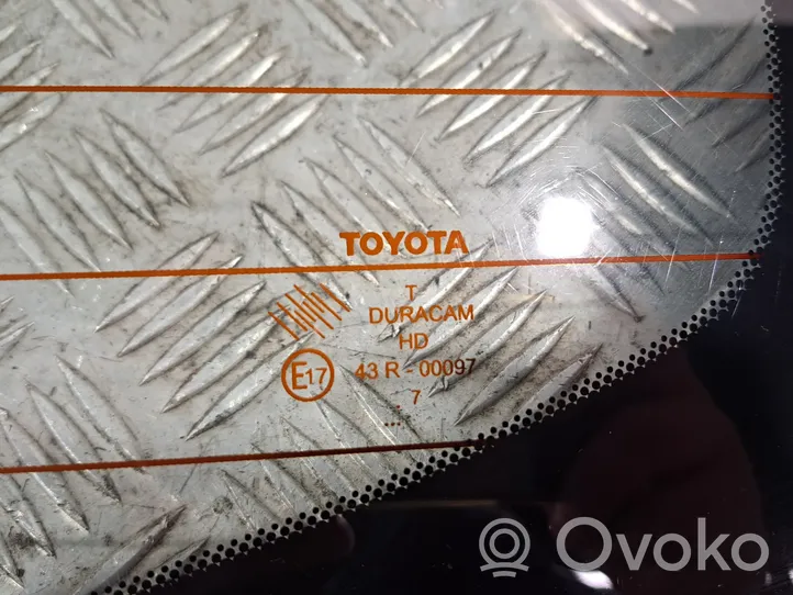 Toyota Corolla Verso AR10 Rear windscreen/windshield window 