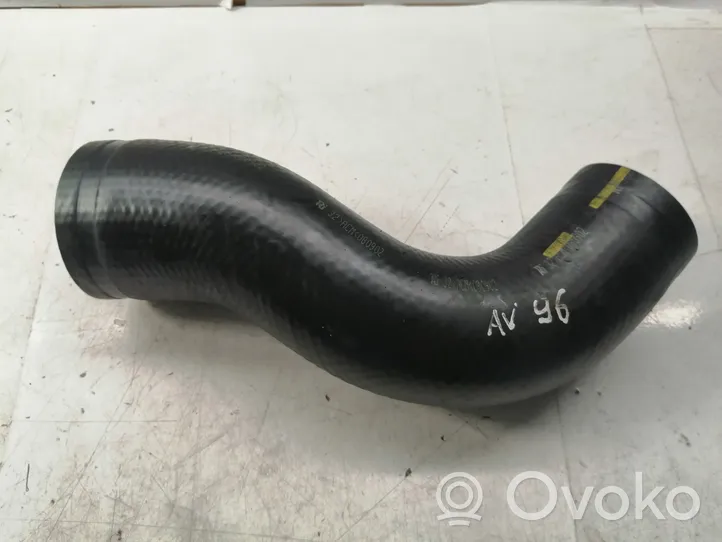 Toyota Avensis T270 Intercooler hose/pipe 