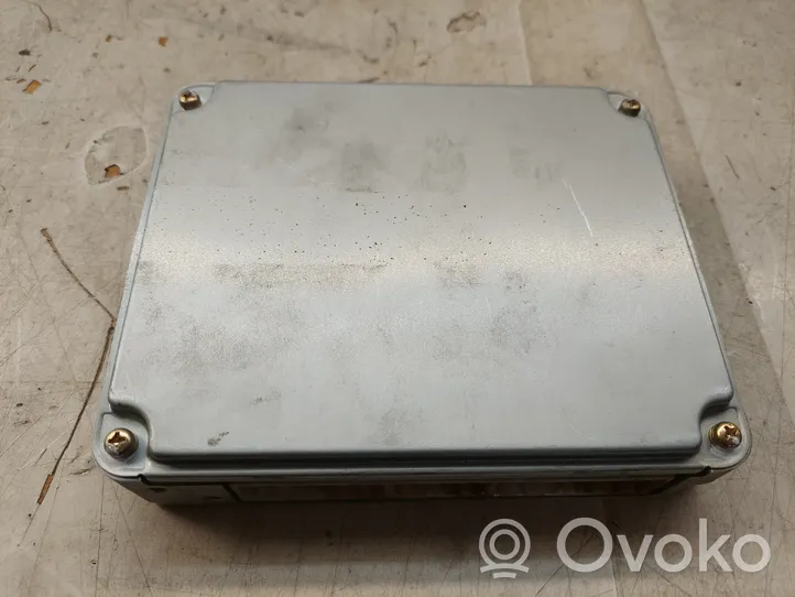 Mazda 626 Sterownik / Moduł ECU RF2A18881C