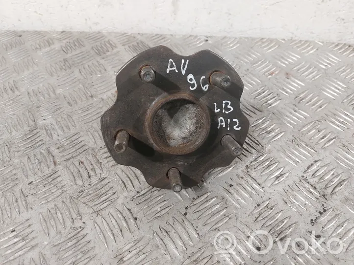 Toyota Avensis T270 Rear wheel hub 