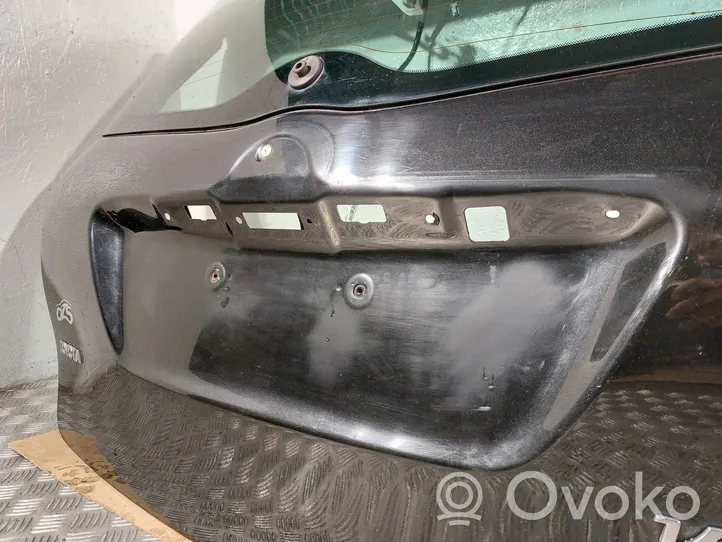 Toyota Verso Tailgate/trunk/boot lid 