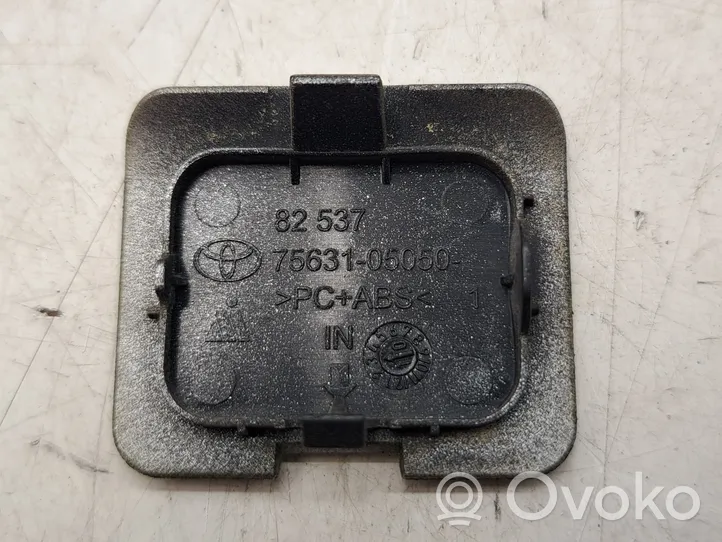 Toyota Avensis T270 Copertura per barre portatutto 