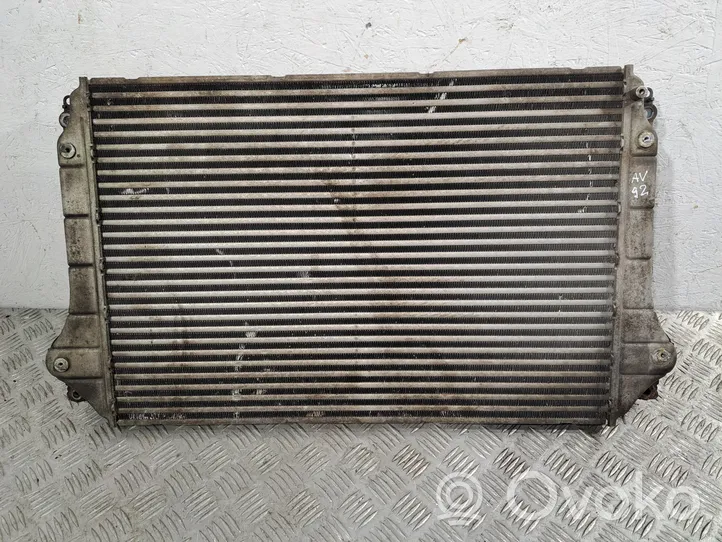 Toyota Avensis T250 Radiatore intercooler JD1271002220