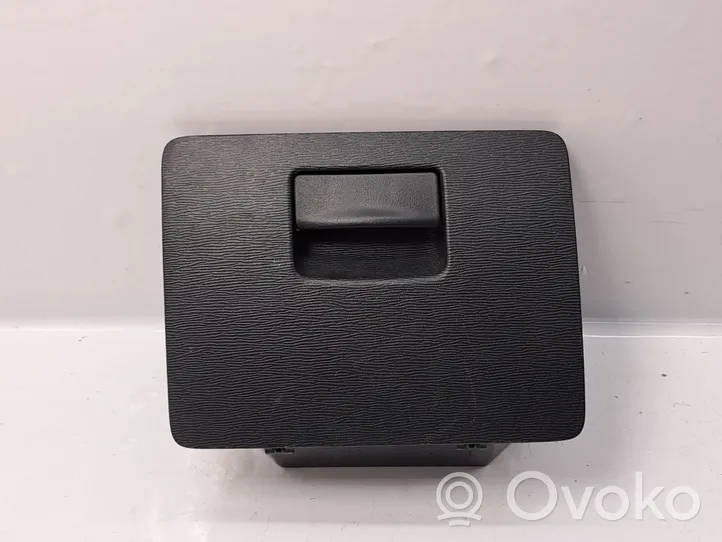 Toyota Avensis T270 Glove box 