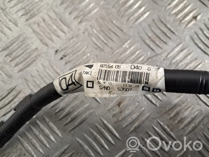 Toyota Avensis T270 Arnés/cableado para freno de mano 