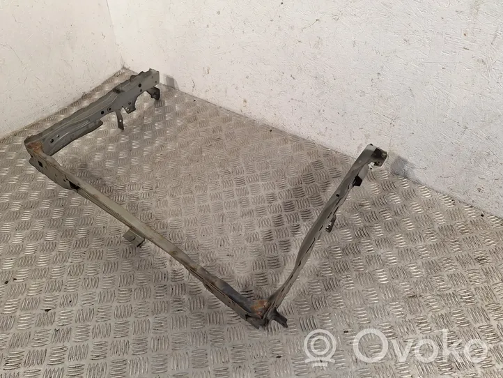 Toyota Avensis T270 Radiator support slam panel 