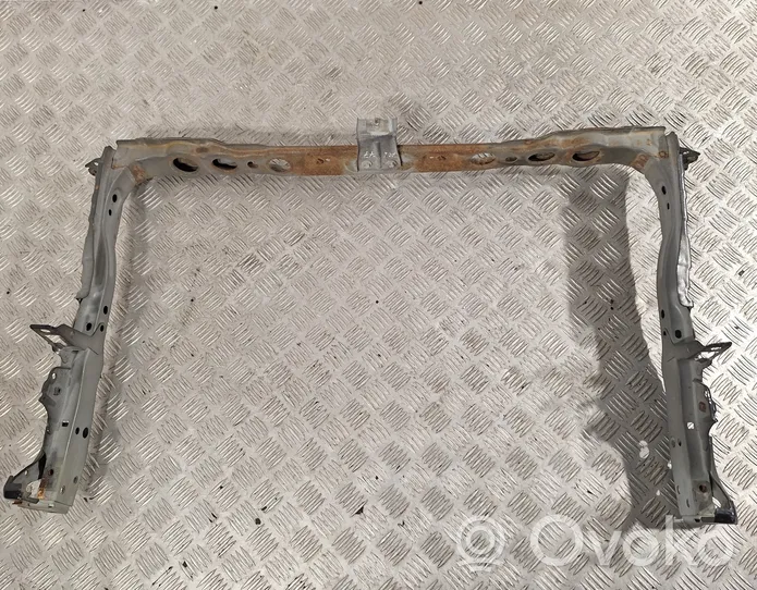 Toyota Avensis T270 Radiator support slam panel 