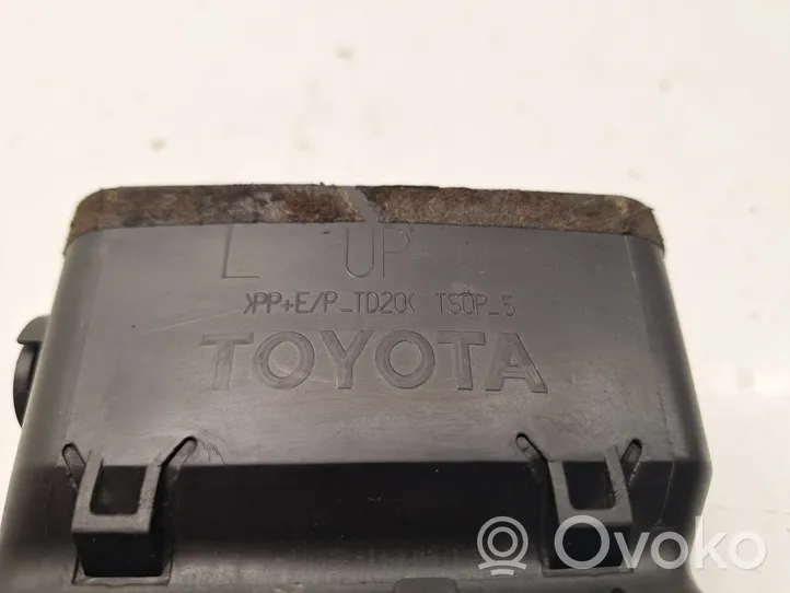 Toyota Avensis T250 Garniture, panneau de grille d'aération latérale 