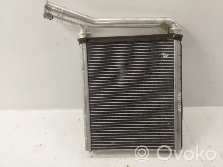 Toyota Avensis T270 Radiateur de chauffage 