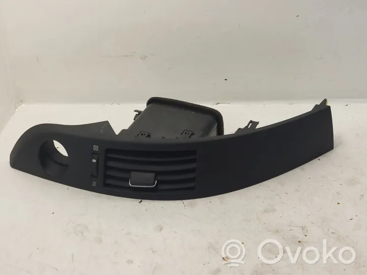 Toyota Corolla Verso AR10 Grille d'aération centrale 5567064010