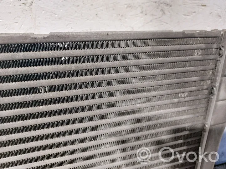 Toyota Corolla Verso AR10 Chłodnica powietrza doładowującego / Intercooler 