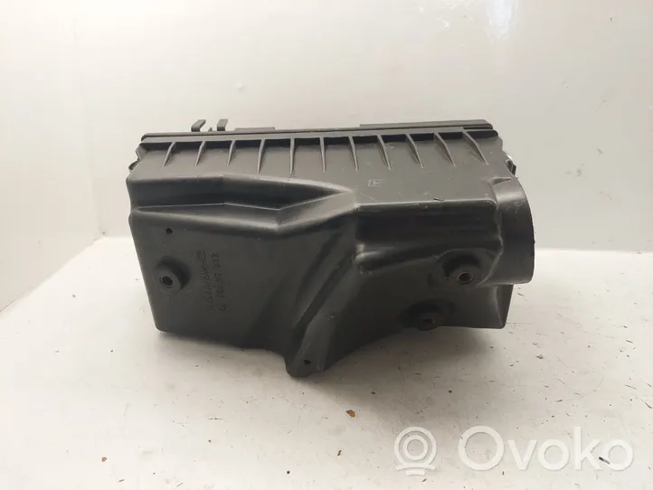 Toyota Avensis T250 Oro filtro dėžė 