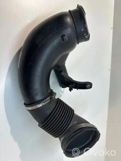 BMW 5 E60 E61 Air intake duct part 7803843