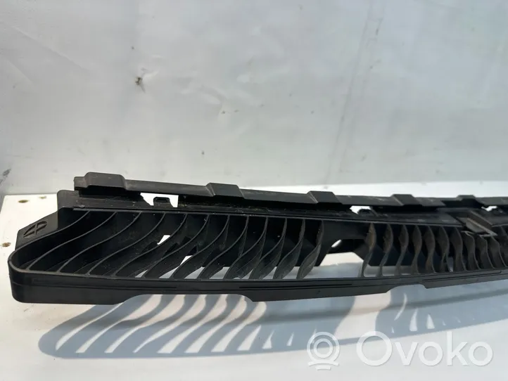 Volkswagen Tiguan Takapuskurin kannake 5NA807863