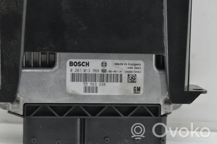 Saab 9-5 Sterownik / Moduł ECU 55563338