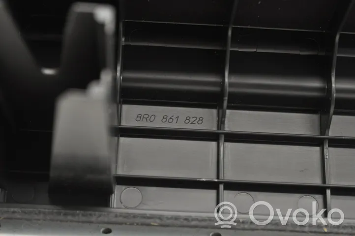 Audi Q5 SQ5 Keskikonsolin takasivuverhoilu 8R0861828