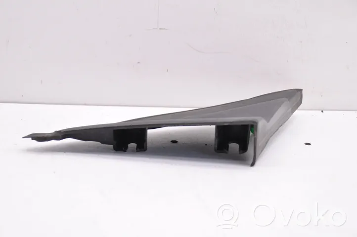 Ford Mondeo MK IV Rivestimento dell’estremità del parafango 7S71A16004A