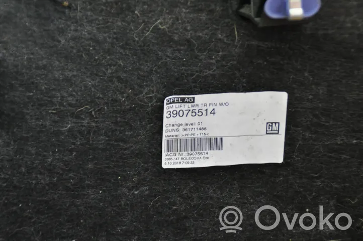 Opel Astra K Tailgate trim 39075514