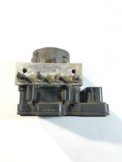 Toyota Auris E180 Pompe ABS 2265106455