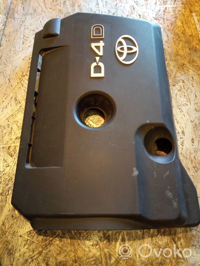 Toyota Avensis T250 Engine cover (trim) 