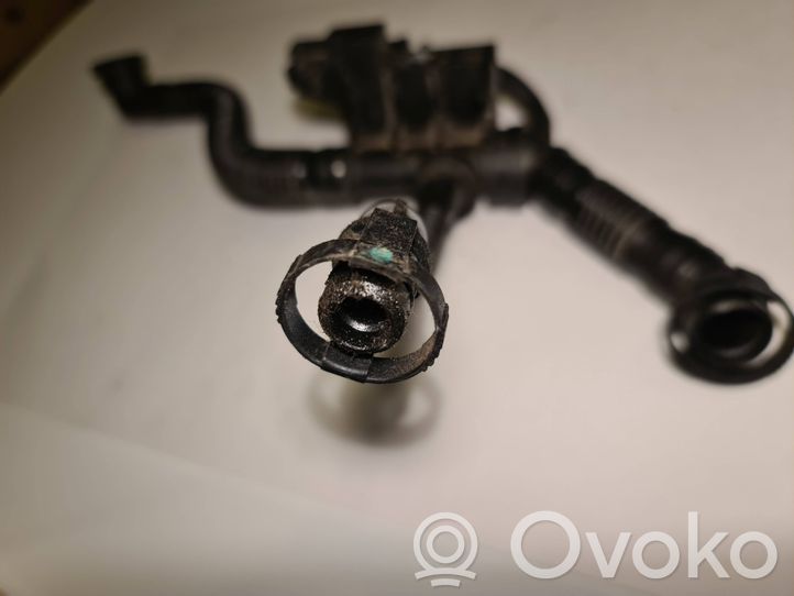03C103175D Volkswagen Golf Plus Breather/breather pipe/hose, 35.00 € | RRR