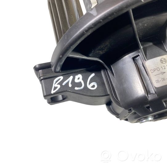 Toyota Avensis T250 Ventola riscaldamento/ventilatore abitacolo MF0160700610