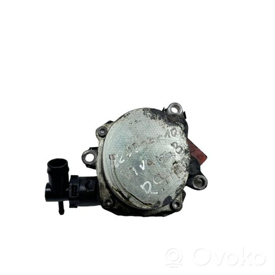 Opel Vivaro Vacuum pump 146503760R