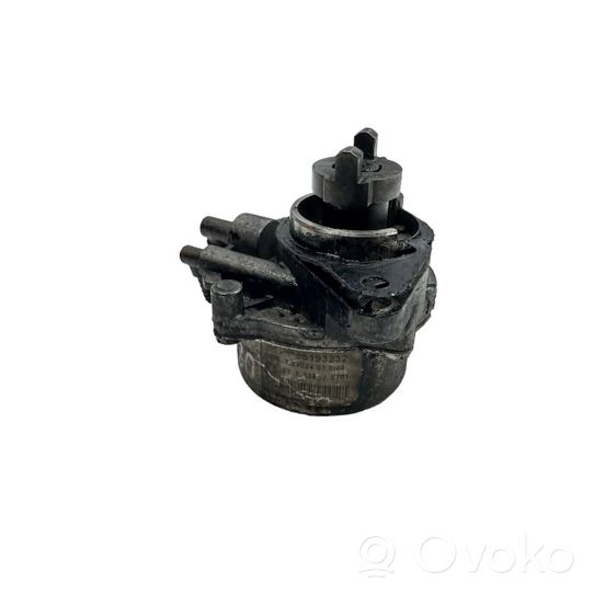 Opel Corsa D Alipainepumppu 55193232