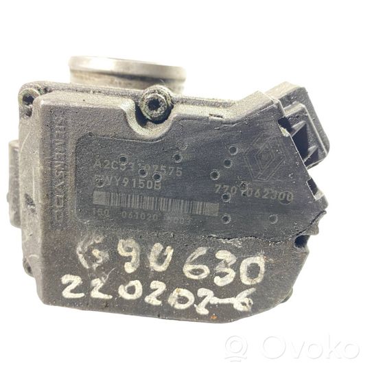 Opel Vivaro Throttle valve 7701062300