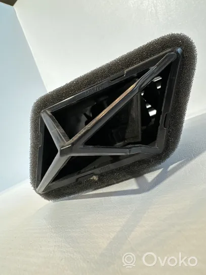 Opel Zafira C Copertura griglia di ventilazione laterale cruscotto 13432401