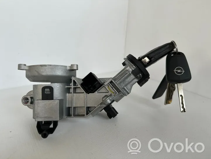 Opel Corsa D Ignition lock 55703083