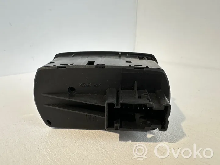 Opel Corsa D Electric window control switch 13258521