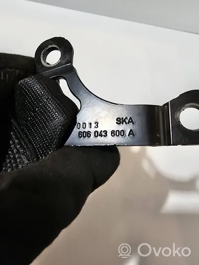 Opel Zafira B Boucle de ceinture de sécurité arrière 401266978