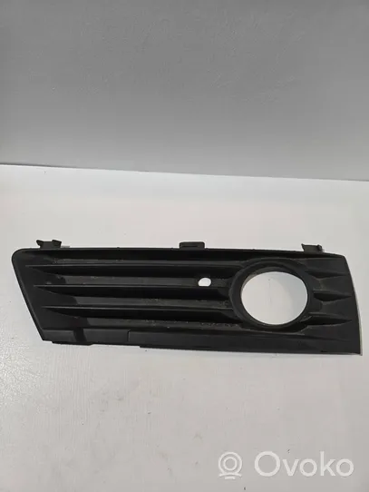 Opel Zafira B Front fog light trim/grill 13124990